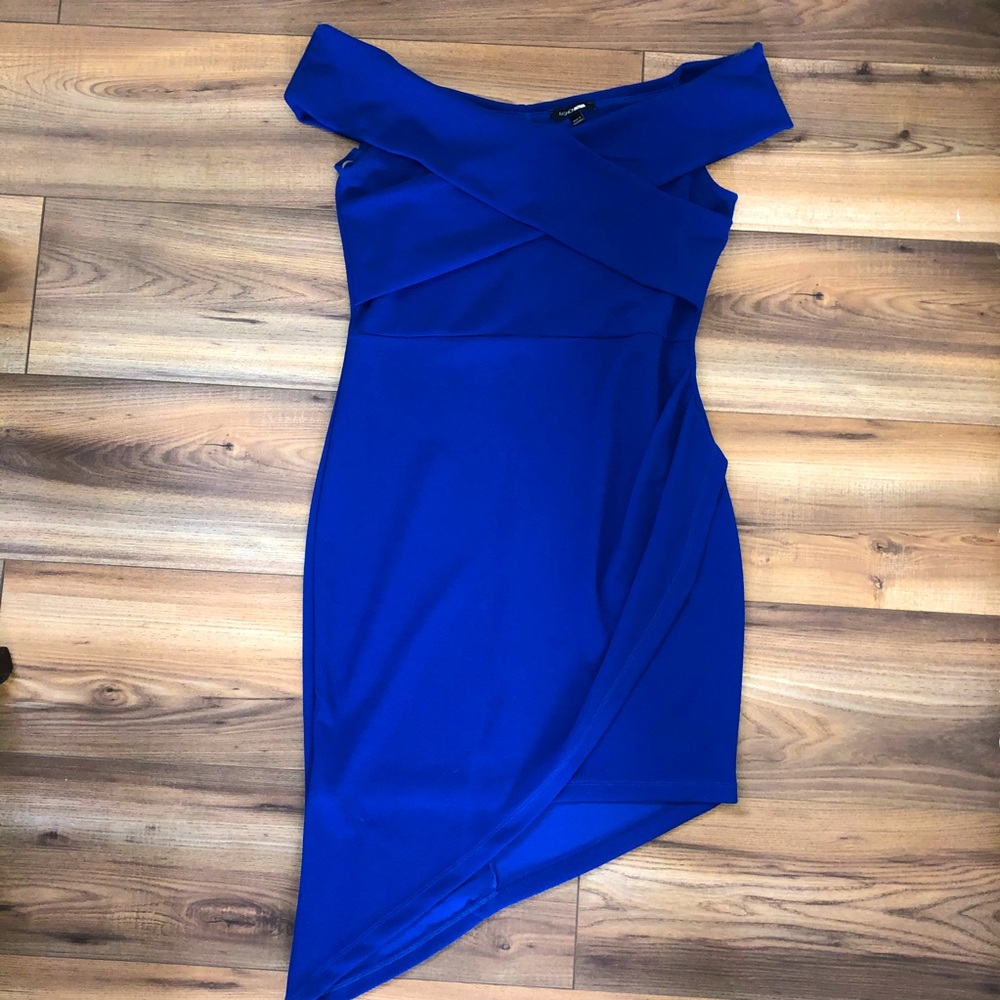 NEVER WORN! Blue FashionNova dress. Size 1X
